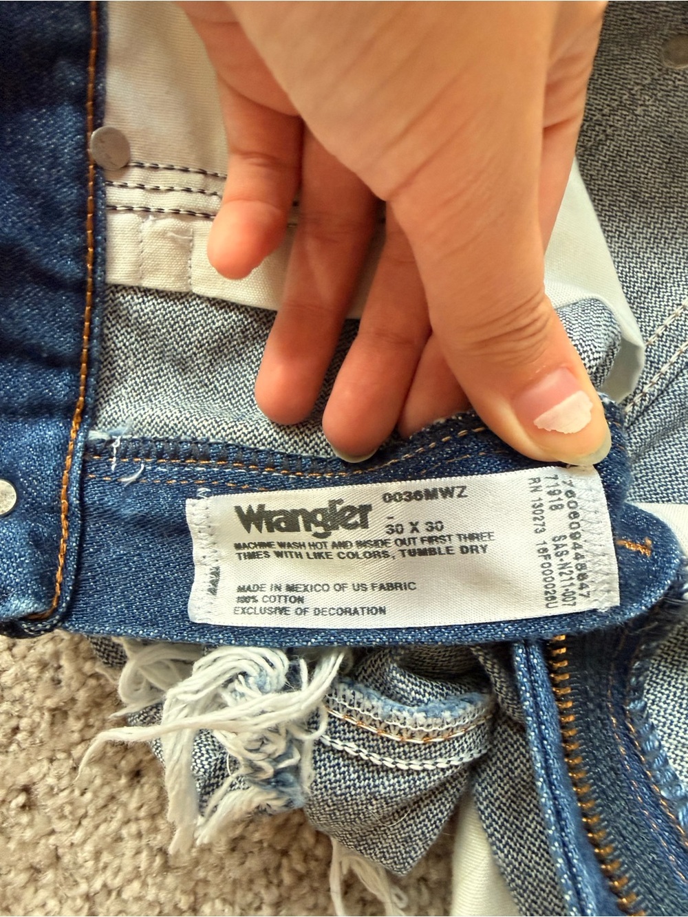 Wrangler Upcycled Denim Patchwork High-Waist Women's Shorts - Red & White Patch - Picture 4 of 8